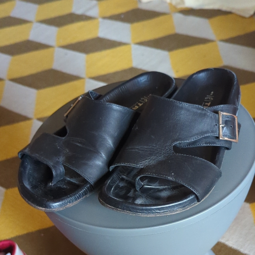 Tatami By Birkenstock.Black Leather Slide Sandals. Mens 41- US 8